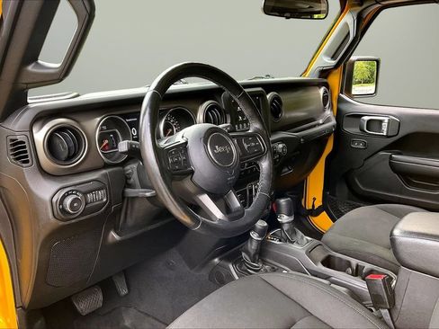 Used 2021 Jeep Wrangler Unlimited Sport AWD/4WD image 19