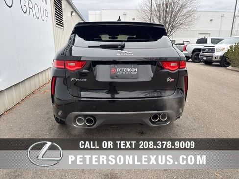 Used 2020 Jaguar F-PACE SVR image 4