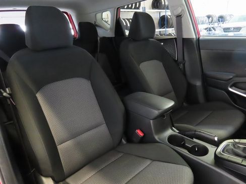 Used 2024 Kia Soul LX w/ Option Group 015 image 6