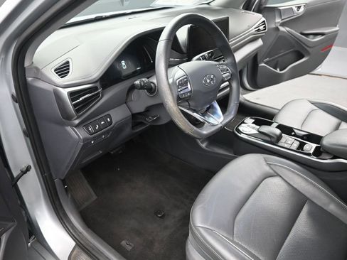 Used 2021 Hyundai Ioniq Limited image 9
