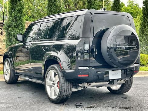 New 2026 Land Rover Defender 110 X AWD/4WD image 3