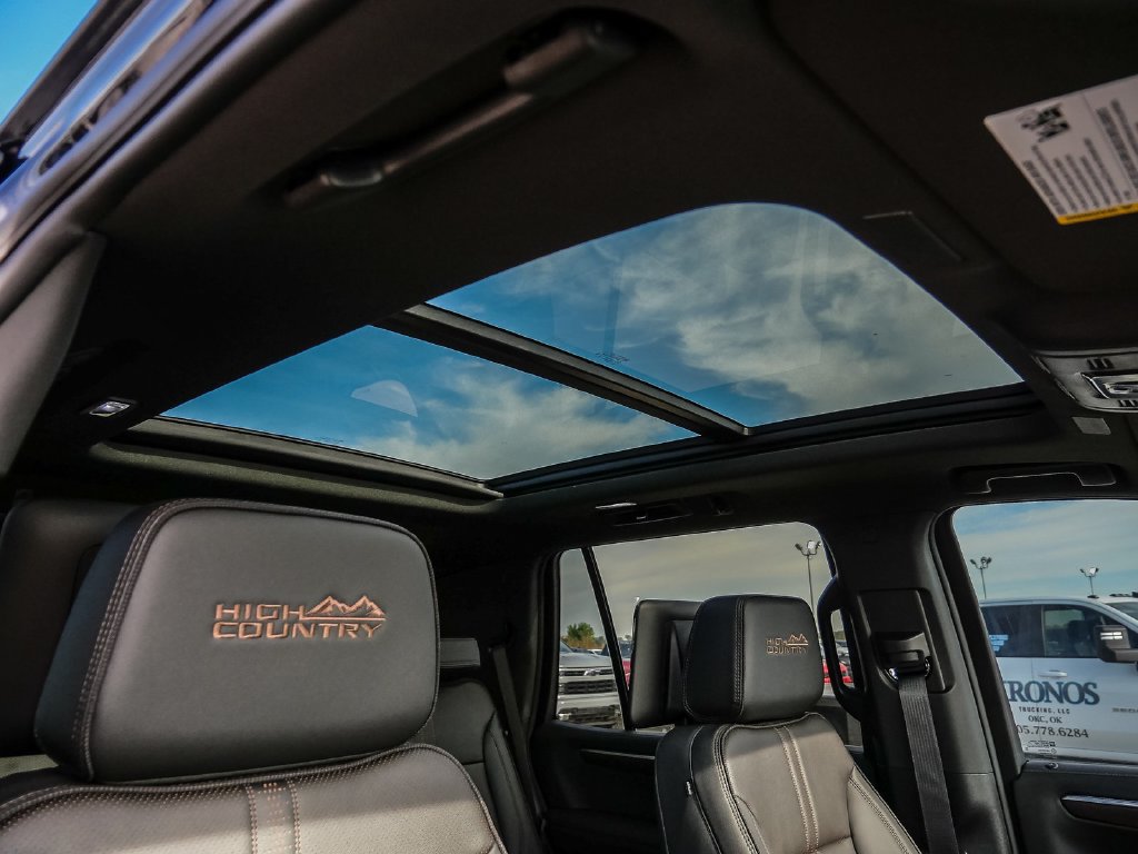 New 2027 Chevrolet Tahoe High Country AWD/4WD image 18