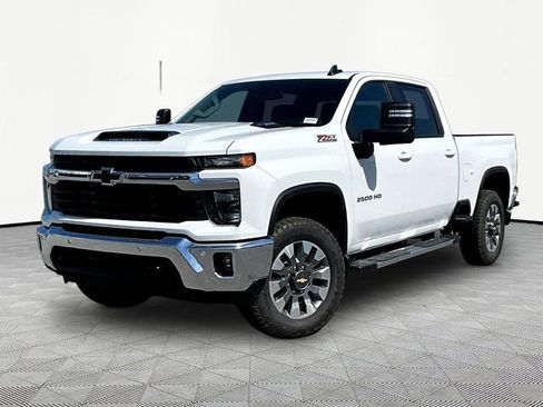 New 2026 Chevrolet Silverado 2500 LT w/ Safety Package AWD/4WD image 3