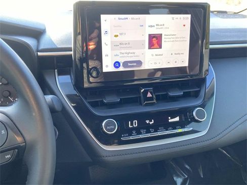 Used 2024 Toyota Corolla SE image 26