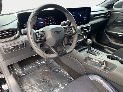 Used 2024 Ford Mustang Dark Horse image 33