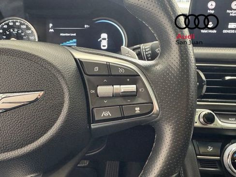 Used 2022 Genesis G70 2.0T w/ Prestige Package RWD image 22