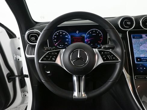 Certified 2023 Mercedes-Benz GLC 300 GLC 300 image 2
