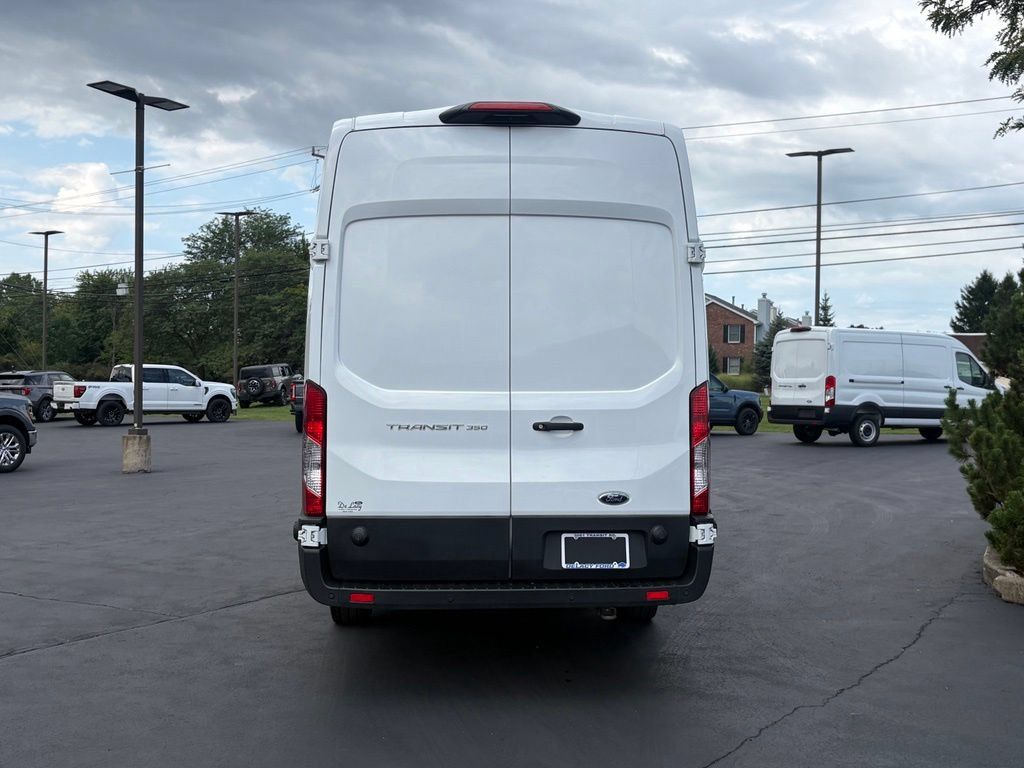 Used 2024 Ford Transit 350 148 High Roof Extended w/ Load Area Protection Package RWD image 4