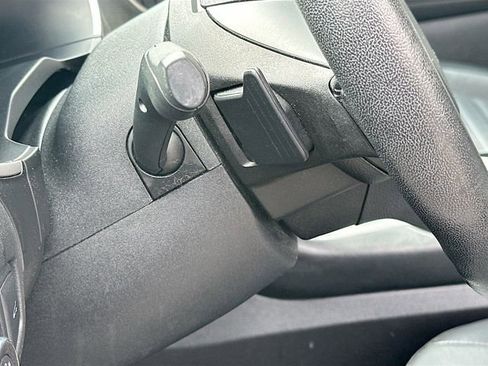 Used 2018 Ford Edge SEL w/ Equipment Group 201A image 11