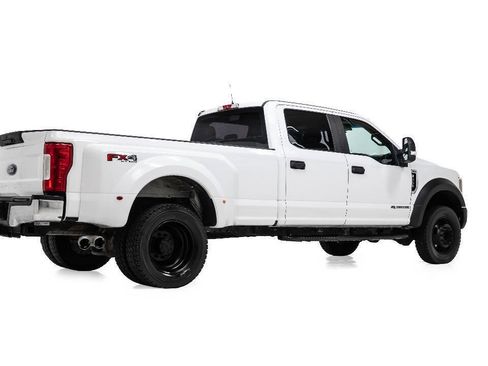 Used 2018 Ford F450 XL w/ STX Appearance Package AWD/4WD image 3