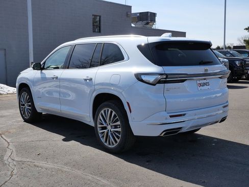 New 2026 Buick Enclave Avenir w/ Super Cruise Package AWD/4WD image 9
