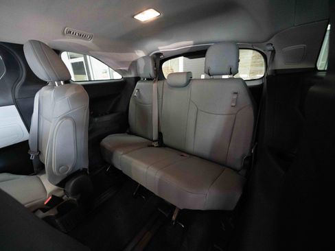 Used 2025 Toyota Sienna XLE w/ XLE Plus Package AWD/4WD image 25