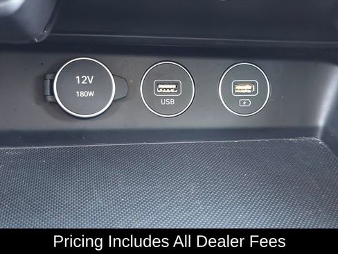 Used 2023 Genesis G70 2.0T AWD/4WD image 23