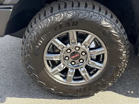 New 2026 GMC Sierra 1500 AT4X AWD/4WD image 10