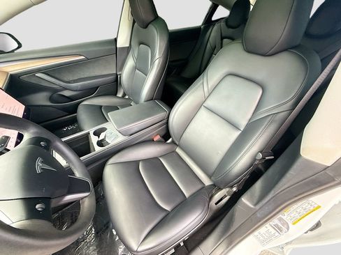 Used 2023 Tesla Model 3 Standard Range RWD image 19