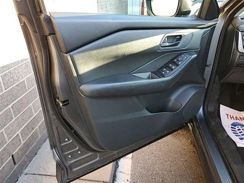 Used 2024 Nissan Rogue S image 2