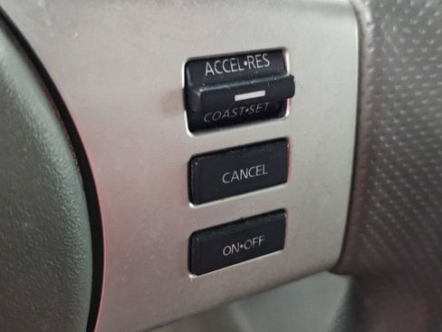 Used 2015 Nissan Frontier SV image 29