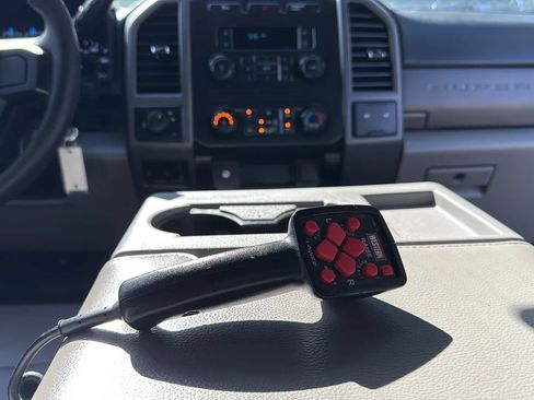 Used 2017 Ford F250 XL w/ Power Equipment Group AWD/4WD image 36