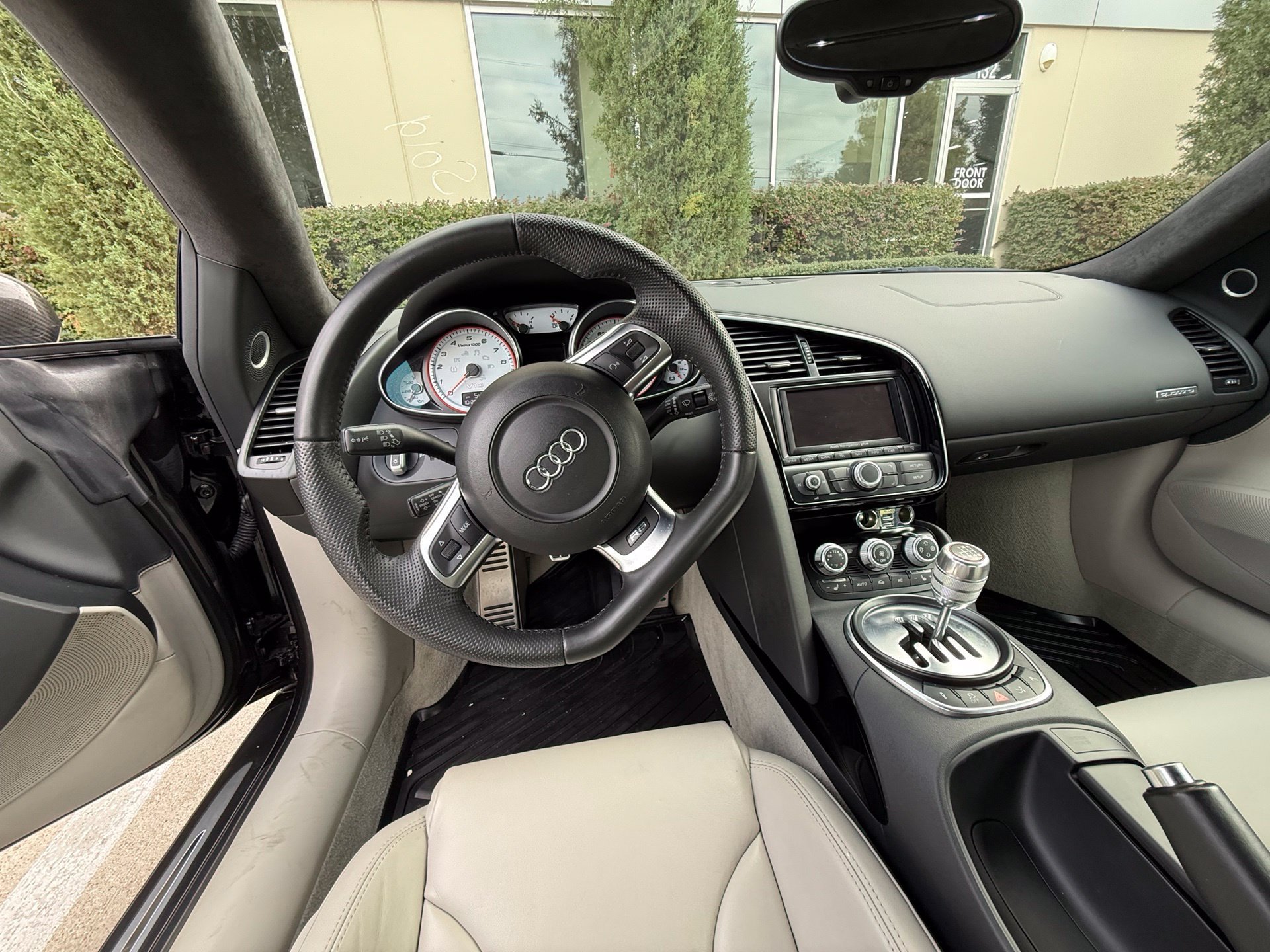 Used 2012 Audi R8 V10 AWD/4WD image 12