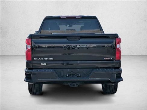 Used 2022 Chevrolet Silverado 1500 RST RWD image 6