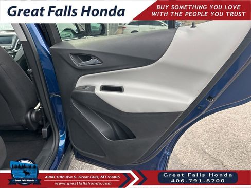 Used 2022 Chevrolet Equinox LT w/ Driver Convenience Package image 25