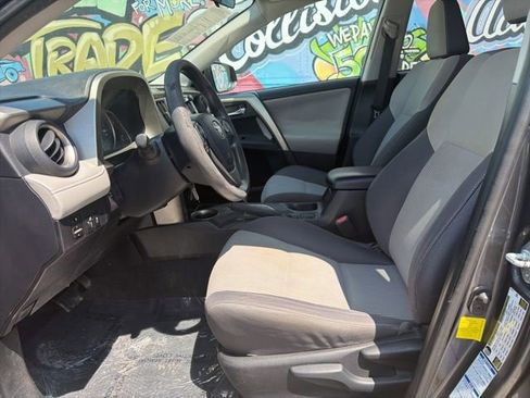 Used 2015 Toyota RAV4 XLE AWD/4WD image 13