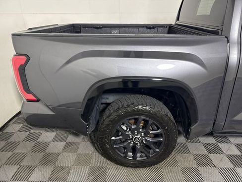 Used 2023 Toyota Tundra Platinum AWD/4WD image 19