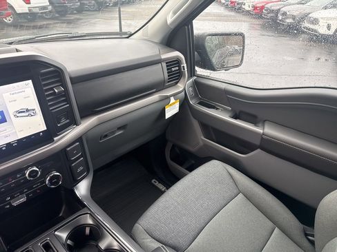 New 2026 Ford F150 XLT w/ Equipment Group 302A MID image 30