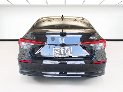 Used 2025 Honda Civic FWD Hybrid Sedan image 5