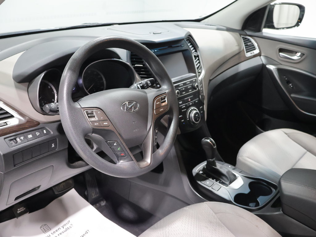 Used 2018 Hyundai Santa Fe Sport w/ 2.4L Value Package 02 AWD/4WD image 16