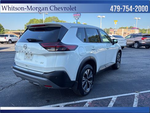 Used 2023 Nissan Rogue SV FWD image 5