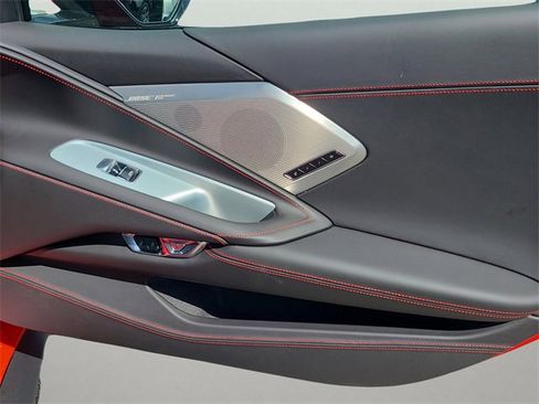 New 2025 Chevrolet Corvette Stingray Premium Conv w/ Z51 Performance Package image 32