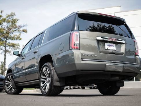 Used 2017 GMC Yukon XL Denali w/ Open Road Package AWD/4WD image 2