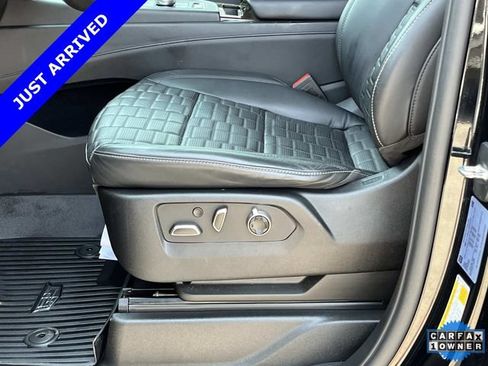 Used 2022 Cadillac Escalade ESV Sport Platinum w/ LPO, ONYX Package AWD/4WD image 30