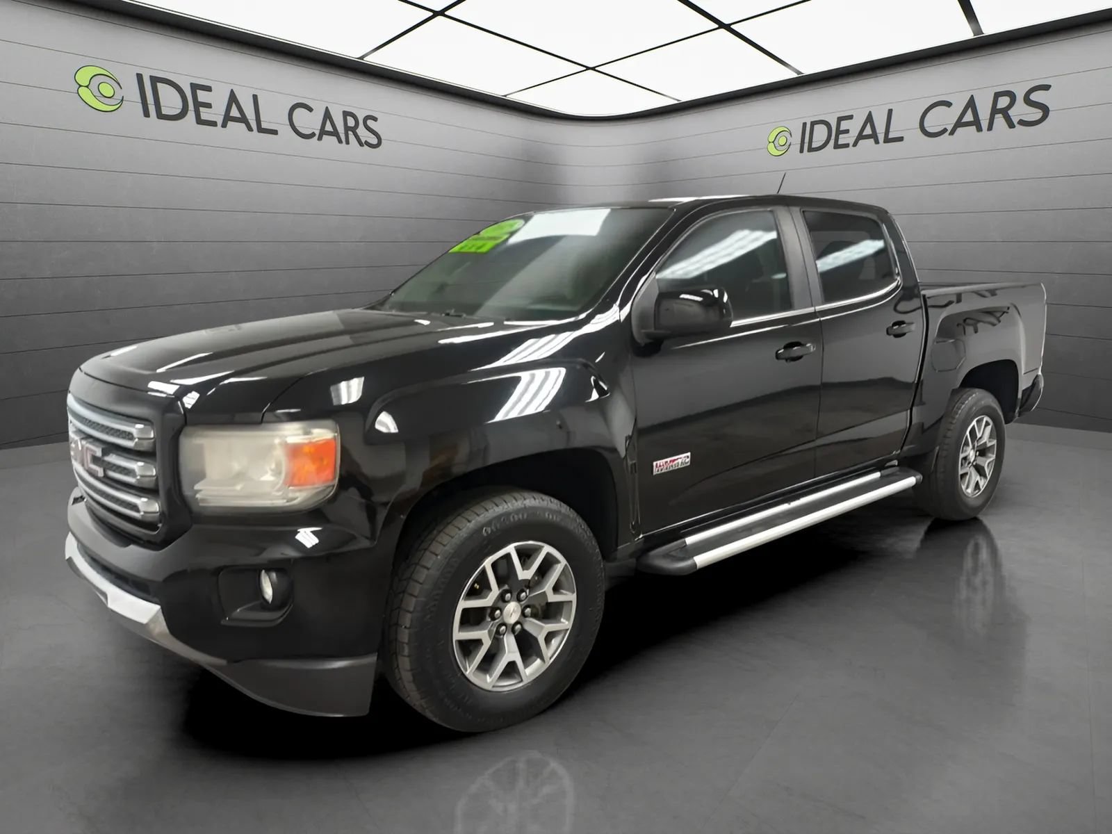 Used 2015 GMC Canyon SLE w/ All-Terrain Package AWD/4WD image 1