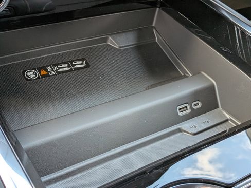 New 2026 Chevrolet Tahoe Premier image 16