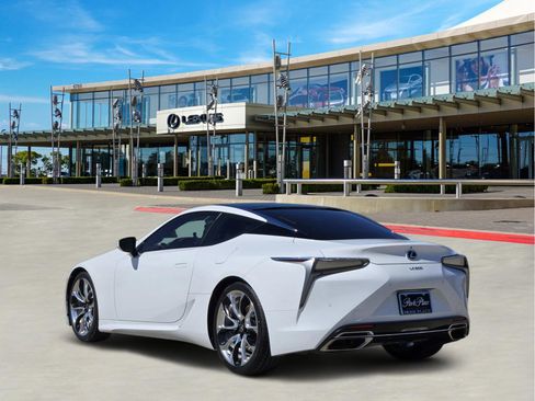 Used 2018 Lexus LC 500 Coupe image 4