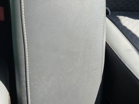 Used 2018 Chevrolet Colorado Z71 image 29