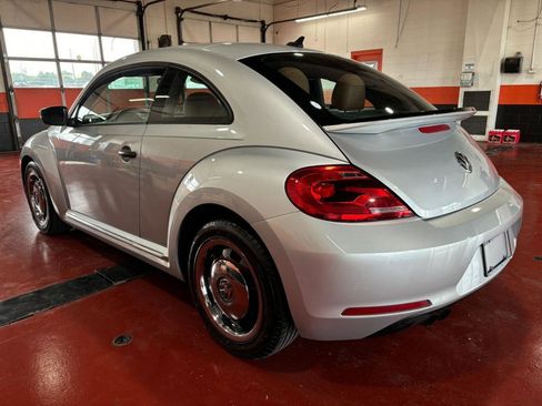 Used 2015 Volkswagen Beetle 1.8T Classic image 9