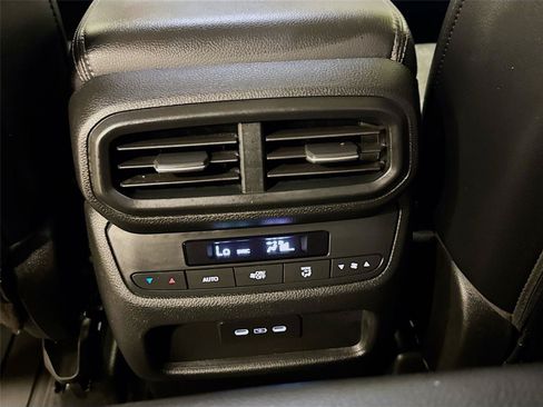 Used 2024 Honda Pilot EX-L image 24