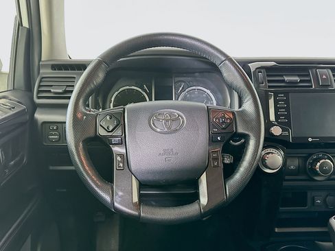 Used 2024 Toyota 4Runner TRD Off-Road Premium image 18