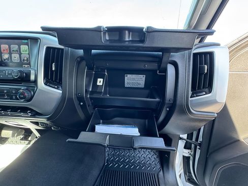 Used 2019 GMC Sierra 2500 SLE AWD/4WD image 27