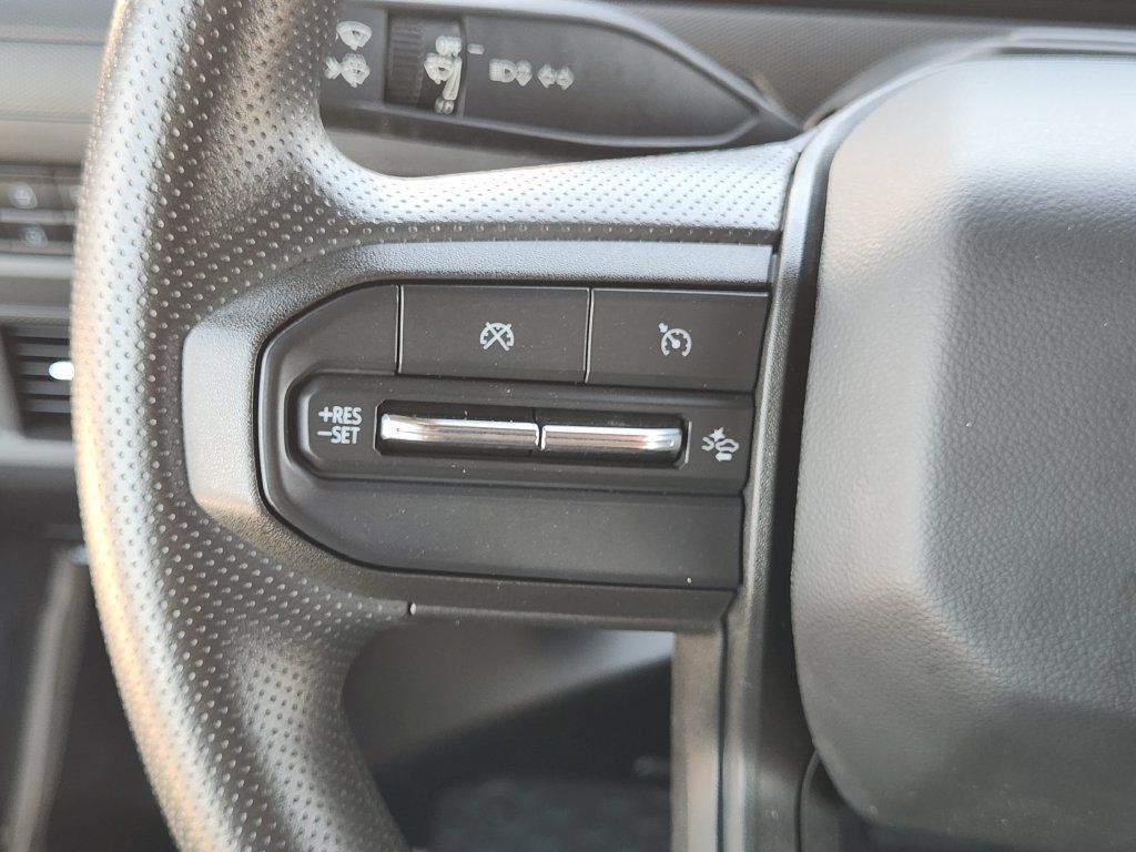 Used 2024 Chevrolet Brightdrop 600 w/ Battery Pack, Max Range AWD/4WD image 28