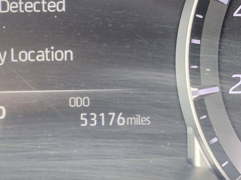 Used 2023 Toyota Highlander L image 28