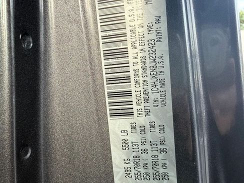 Used 2018 Jeep Wrangler Unlimited Sahara AWD/4WD image 57