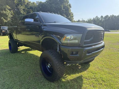 Used 2017 RAM 2500 Laramie w/ Sport Appearance Group AWD/4WD image 6