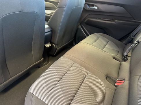 New 2027 Chevrolet Bolt LT w/ Comfort Package FWD image 12