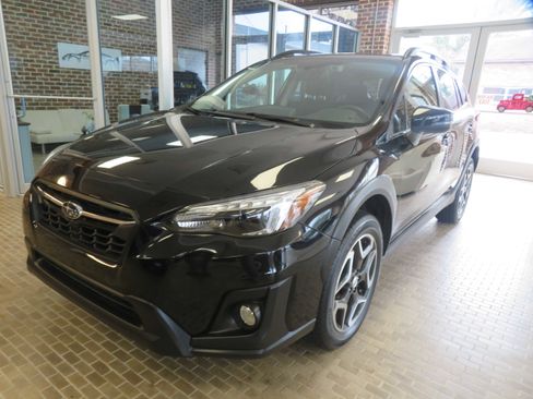 Used 2018 Subaru Crosstrek 2.0i Limited image 1