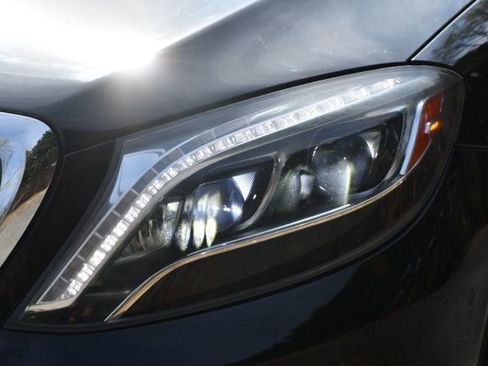 Used 2015 Mercedes-Benz S 63 AMG 4MATIC Sedan w/ Driver Assistance Package image 4