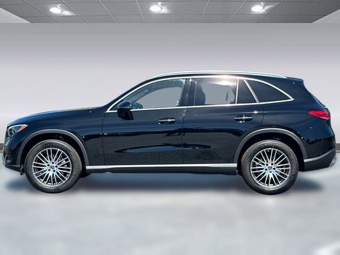 Used 2026 Mercedes-Benz GLC 300 4MATIC image 2